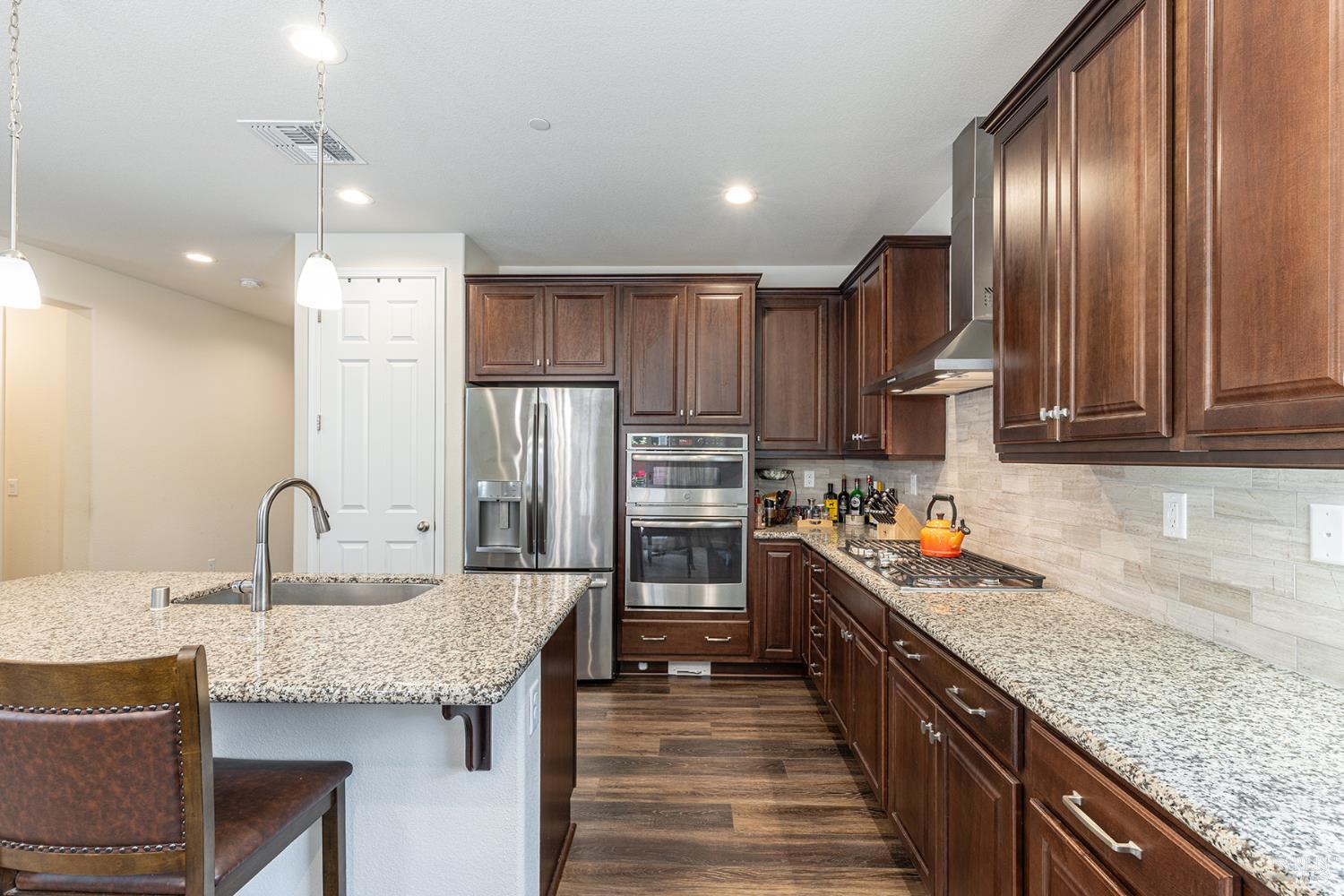 1405 KINCADE Pl