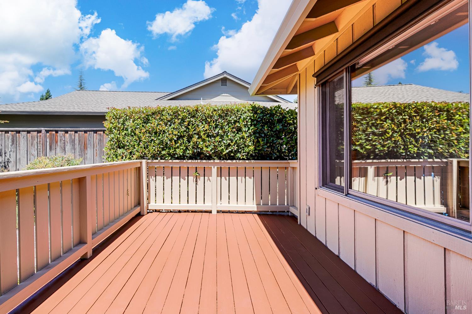 8850 Oak Trail Drive