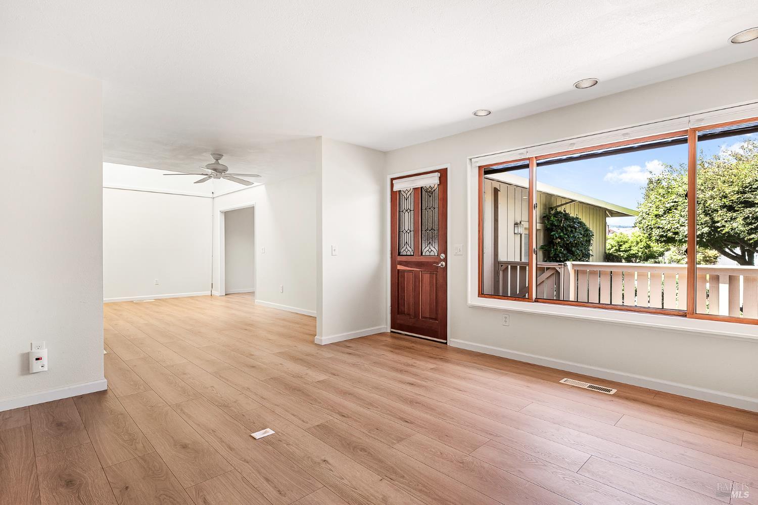 8850 Oak Trail Drive