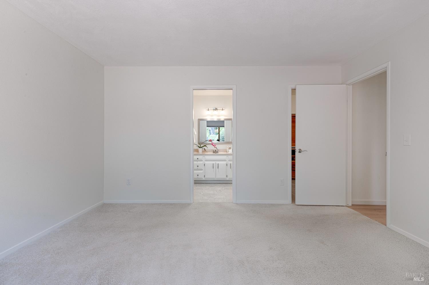 8850 Oak Trail Drive