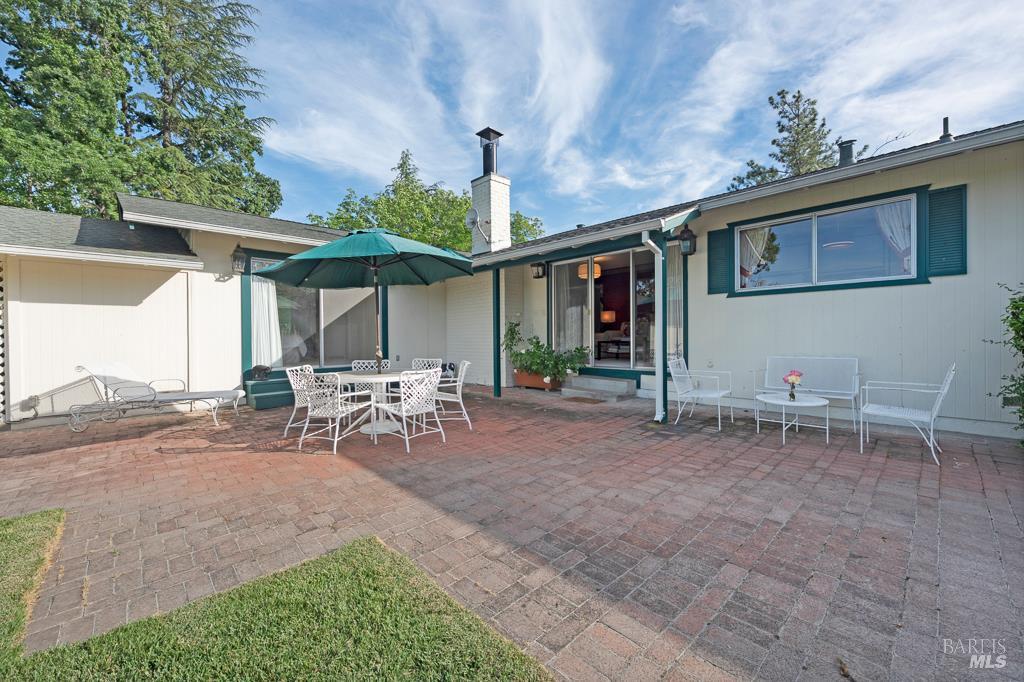 7744 Saint Helena Hwy