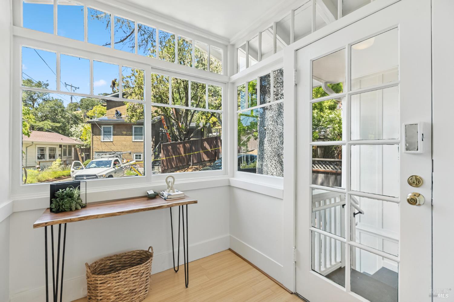 44 Geary Ave