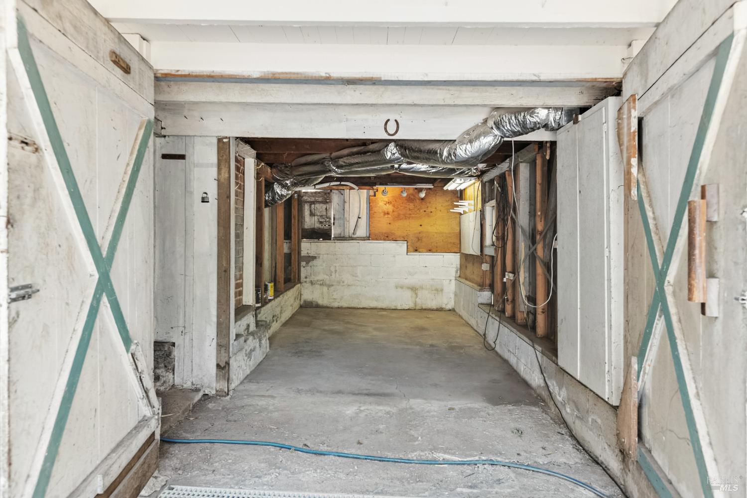 44 Geary Ave