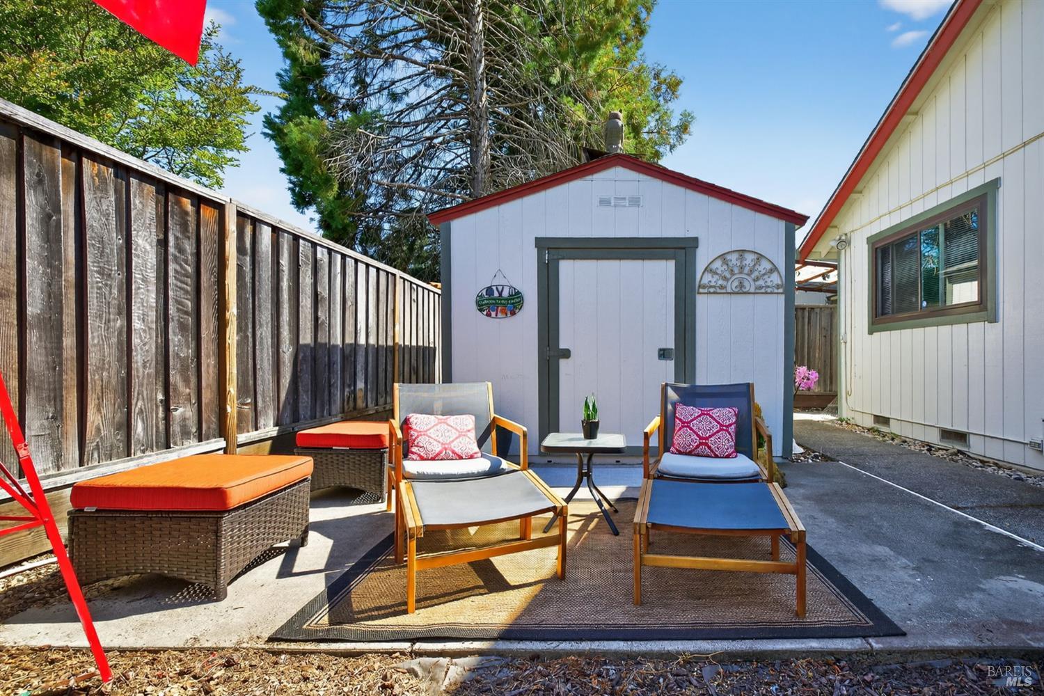 1082 San Francisco Way