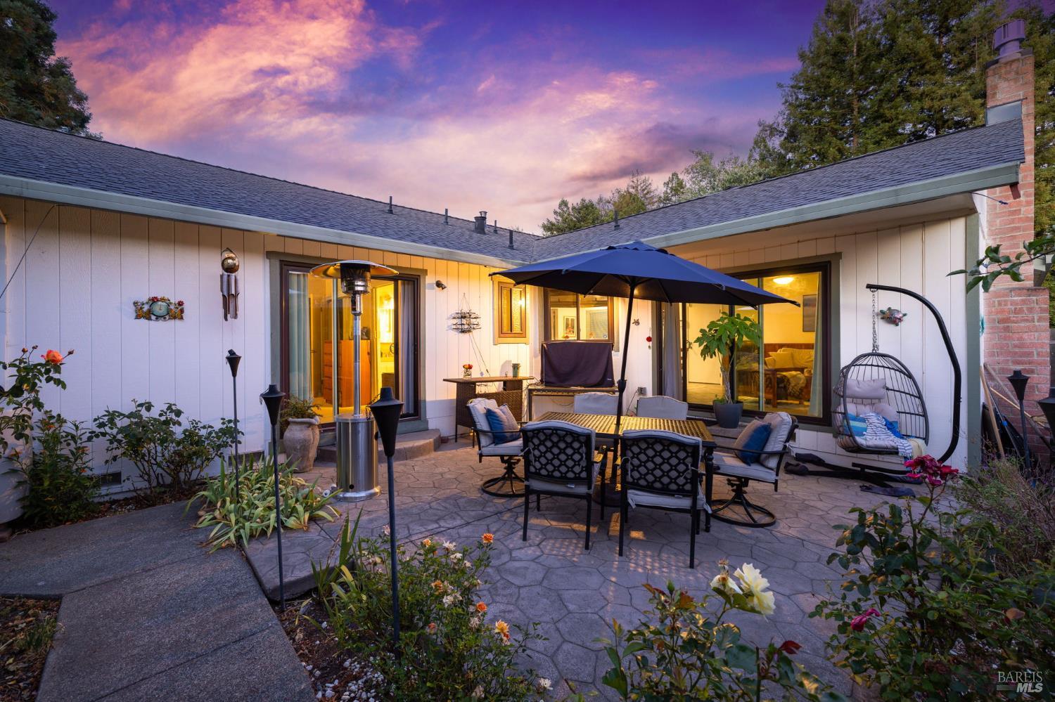 1082 San Francisco Way