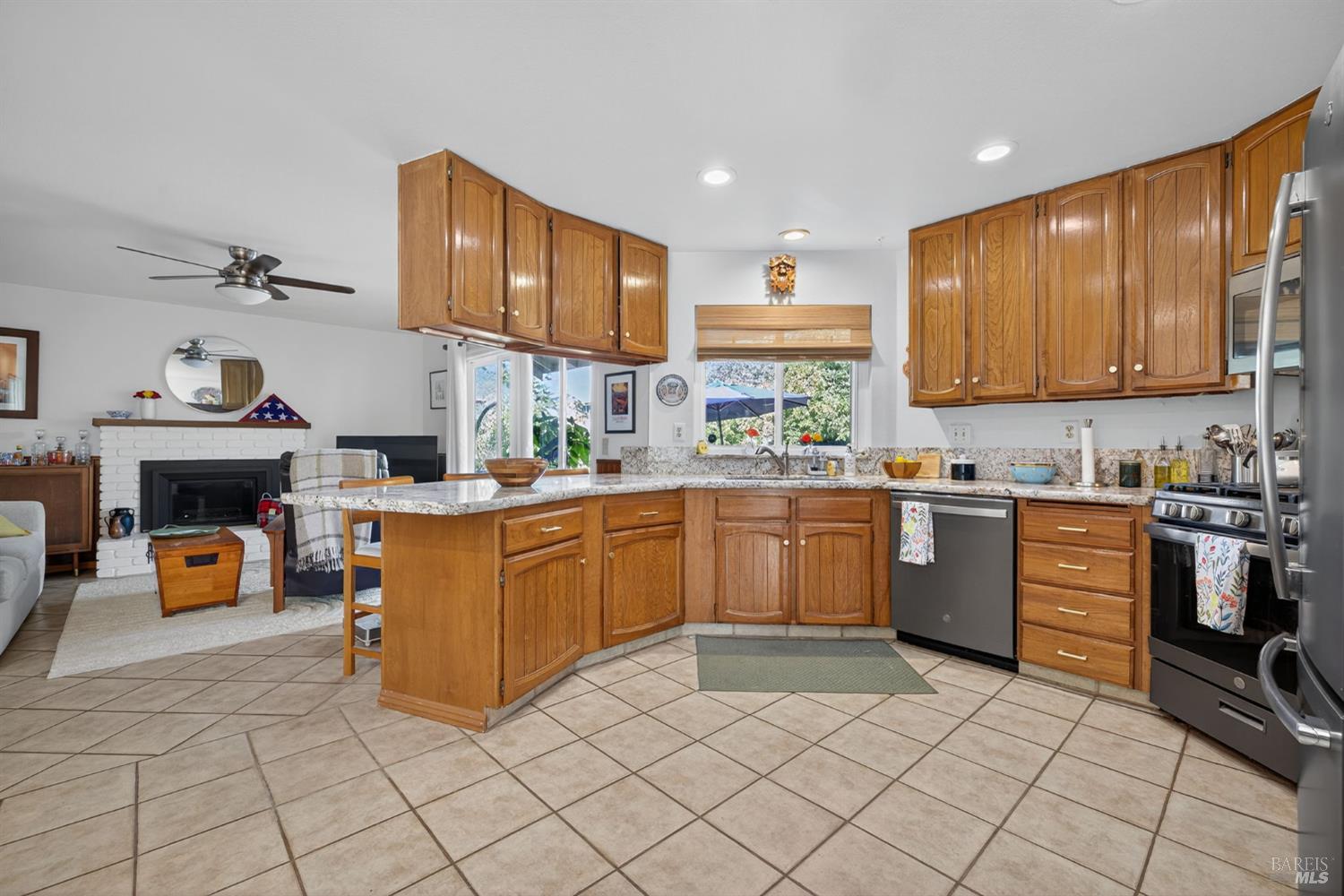 1082 San Francisco Way