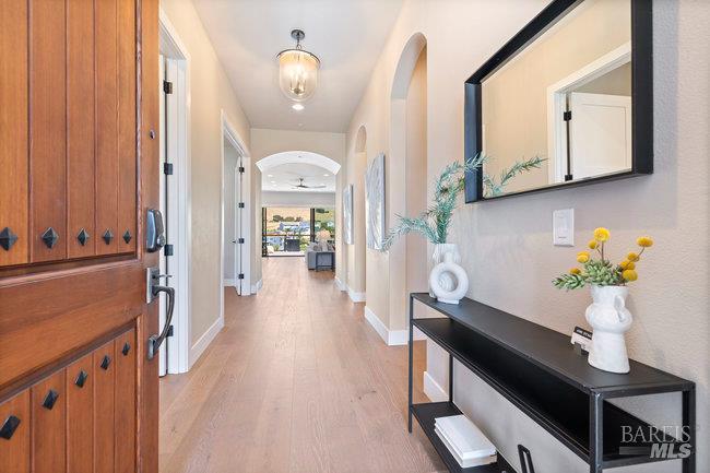 5907 Mountain Hawk Dr