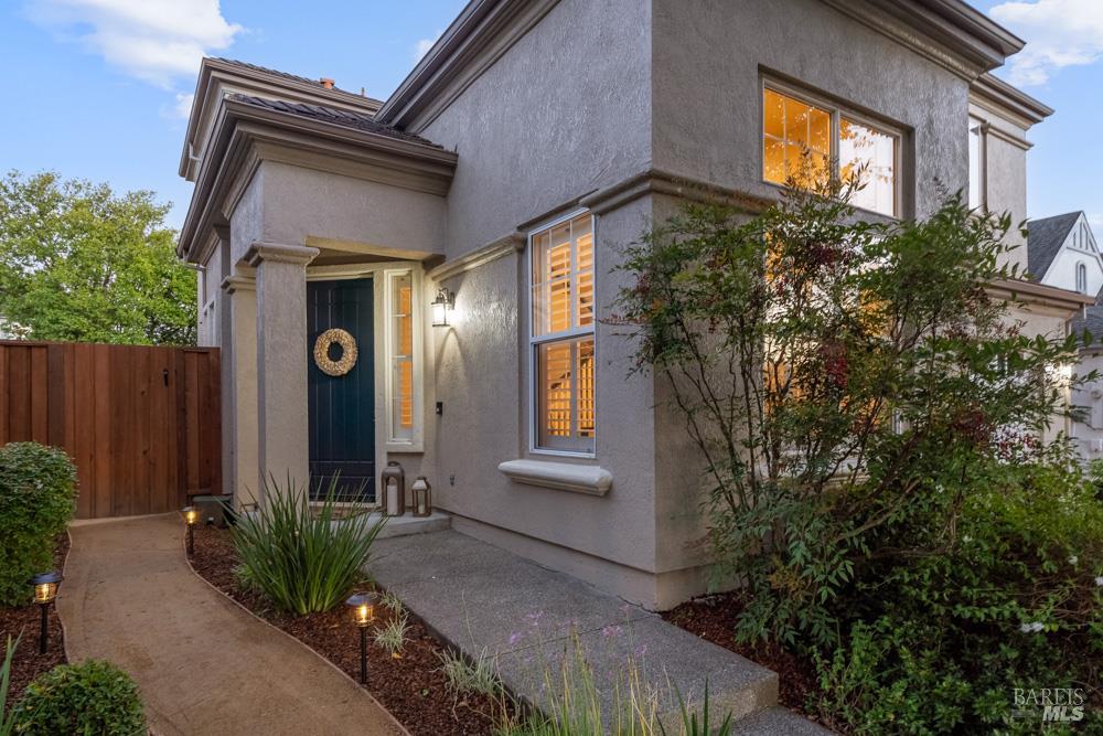 1916 Turtle Creek Way