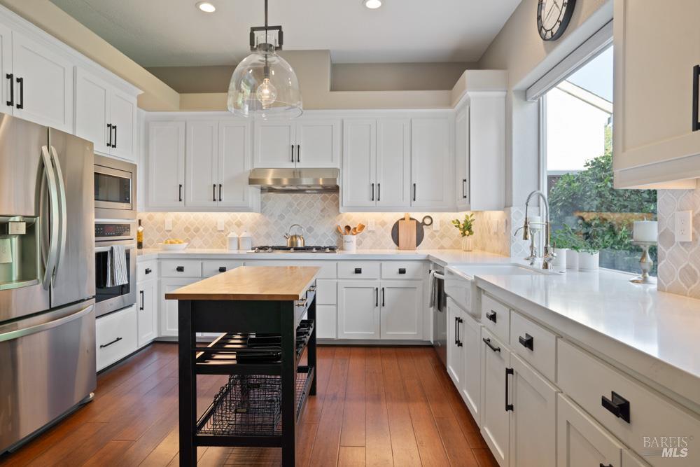 1916 Turtle Creek Way