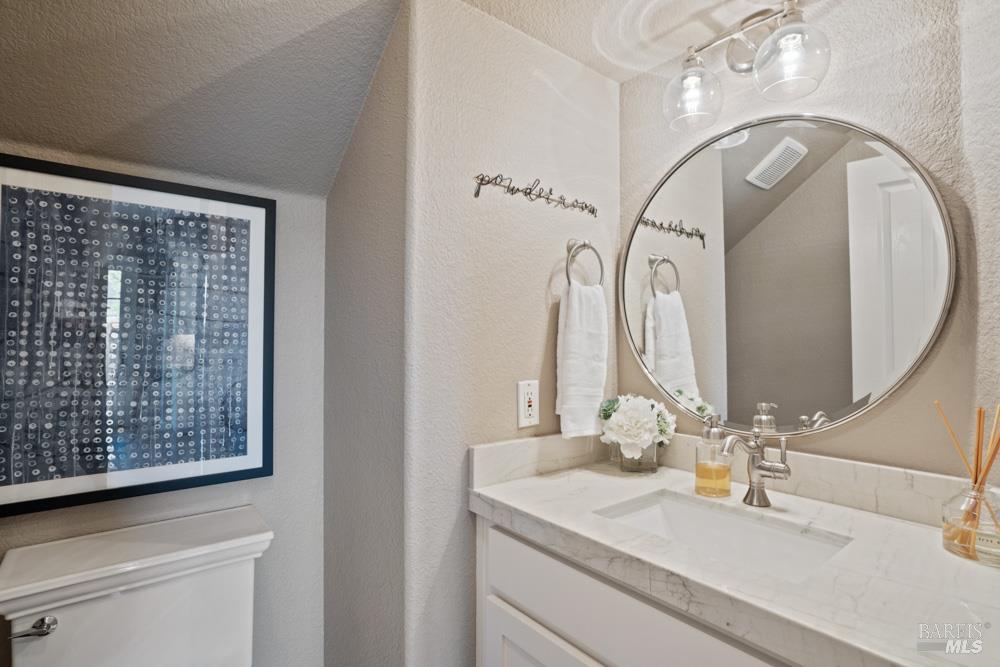 1916 Turtle Creek Way