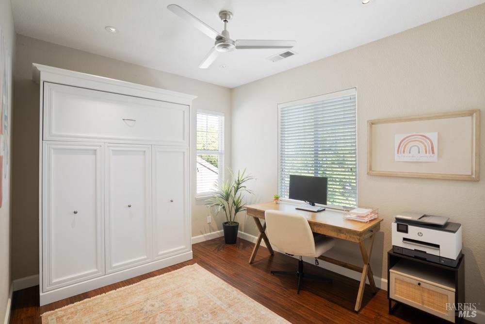 1916 Turtle Creek Way