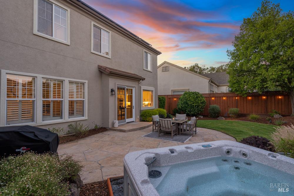 1916 Turtle Creek Way