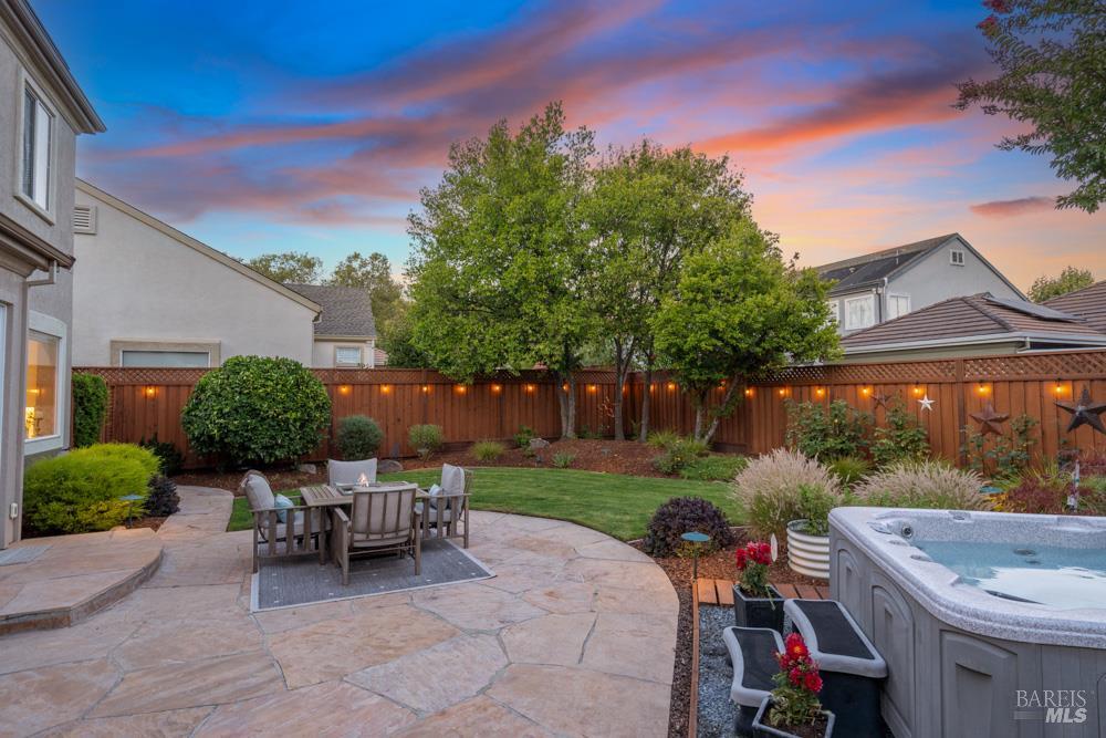 1916 Turtle Creek Way