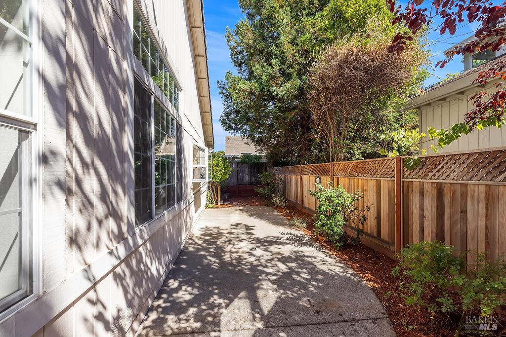 8616 Planetree Drive