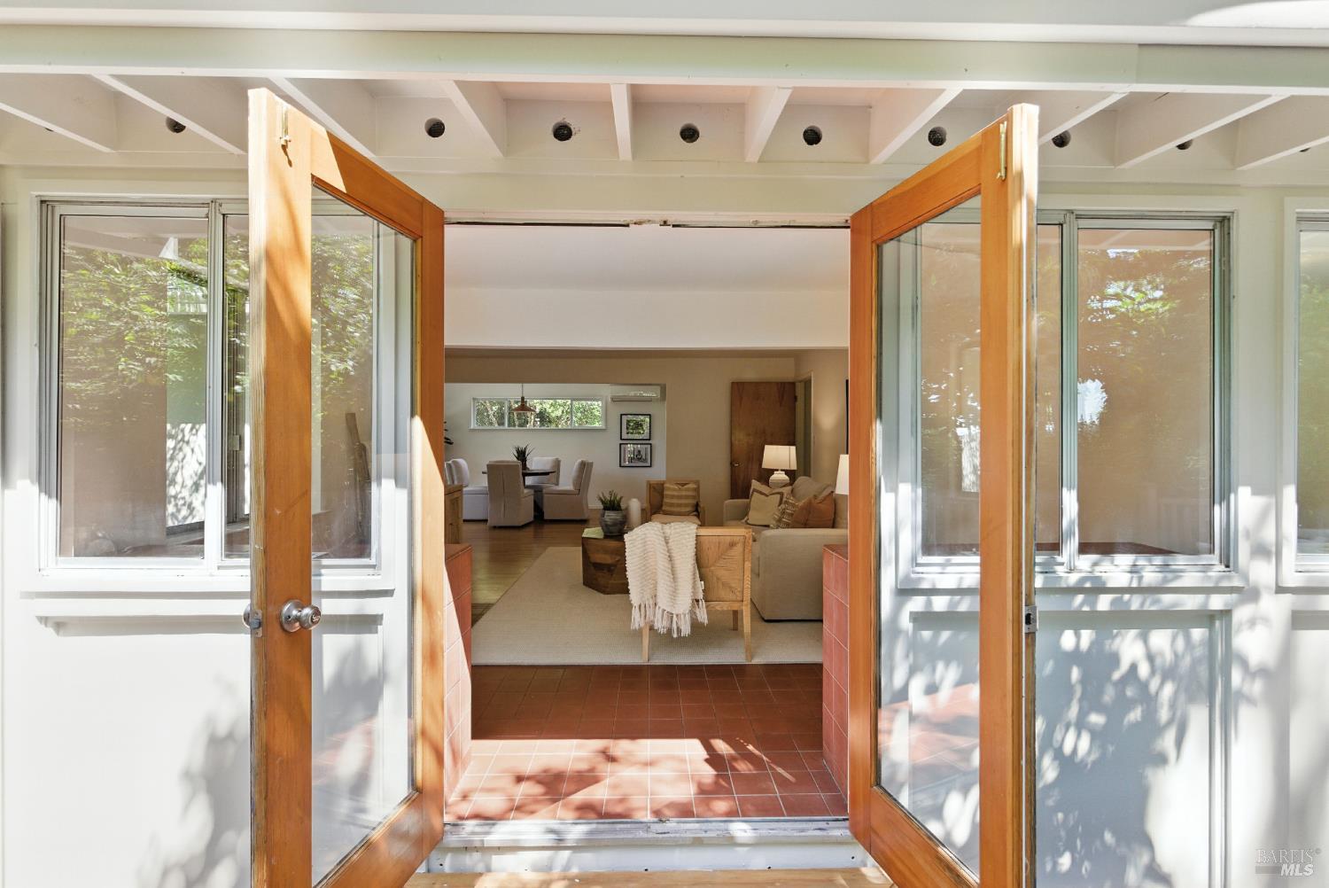 6750 Petaluma Hill Road