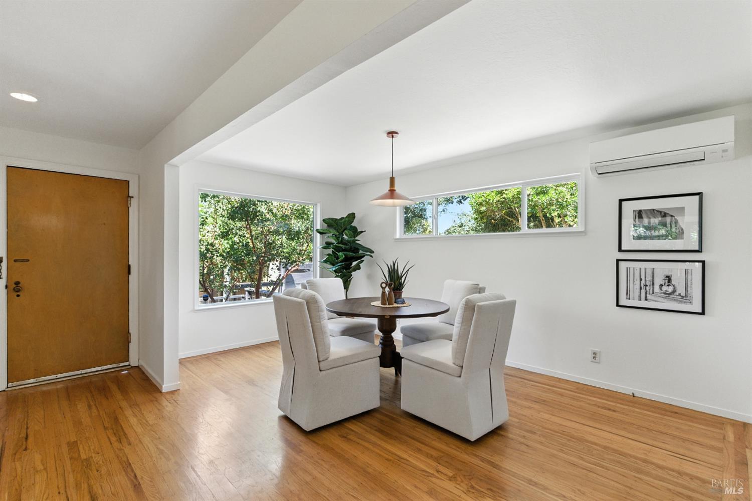 6750 Petaluma Hill Road