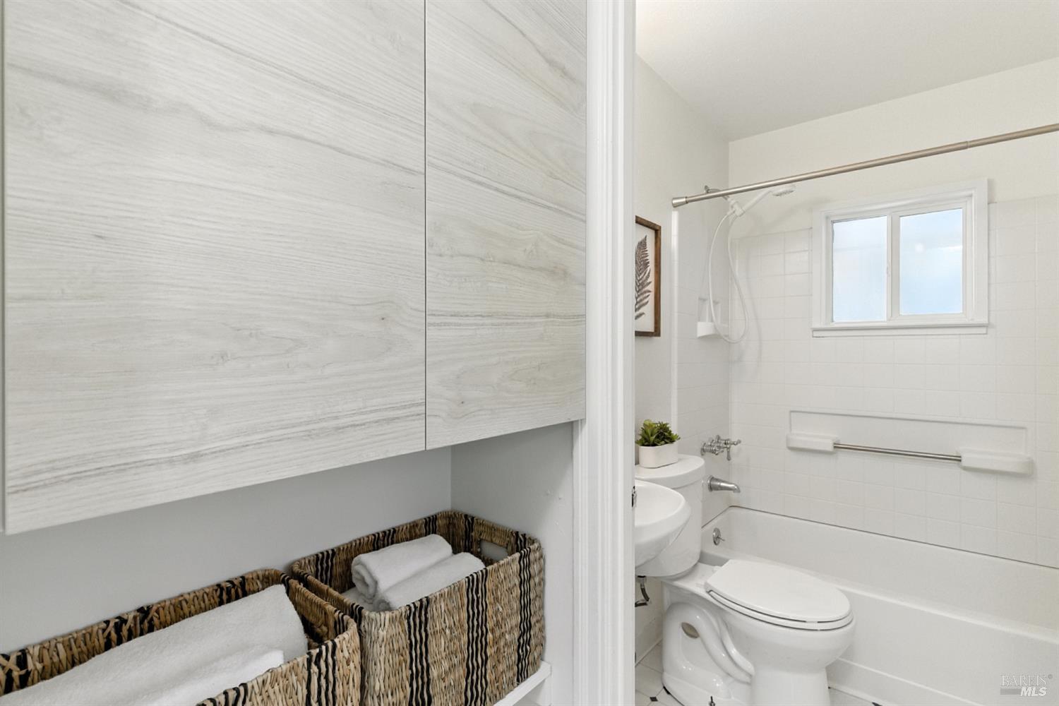 6750 Petaluma Hill Road