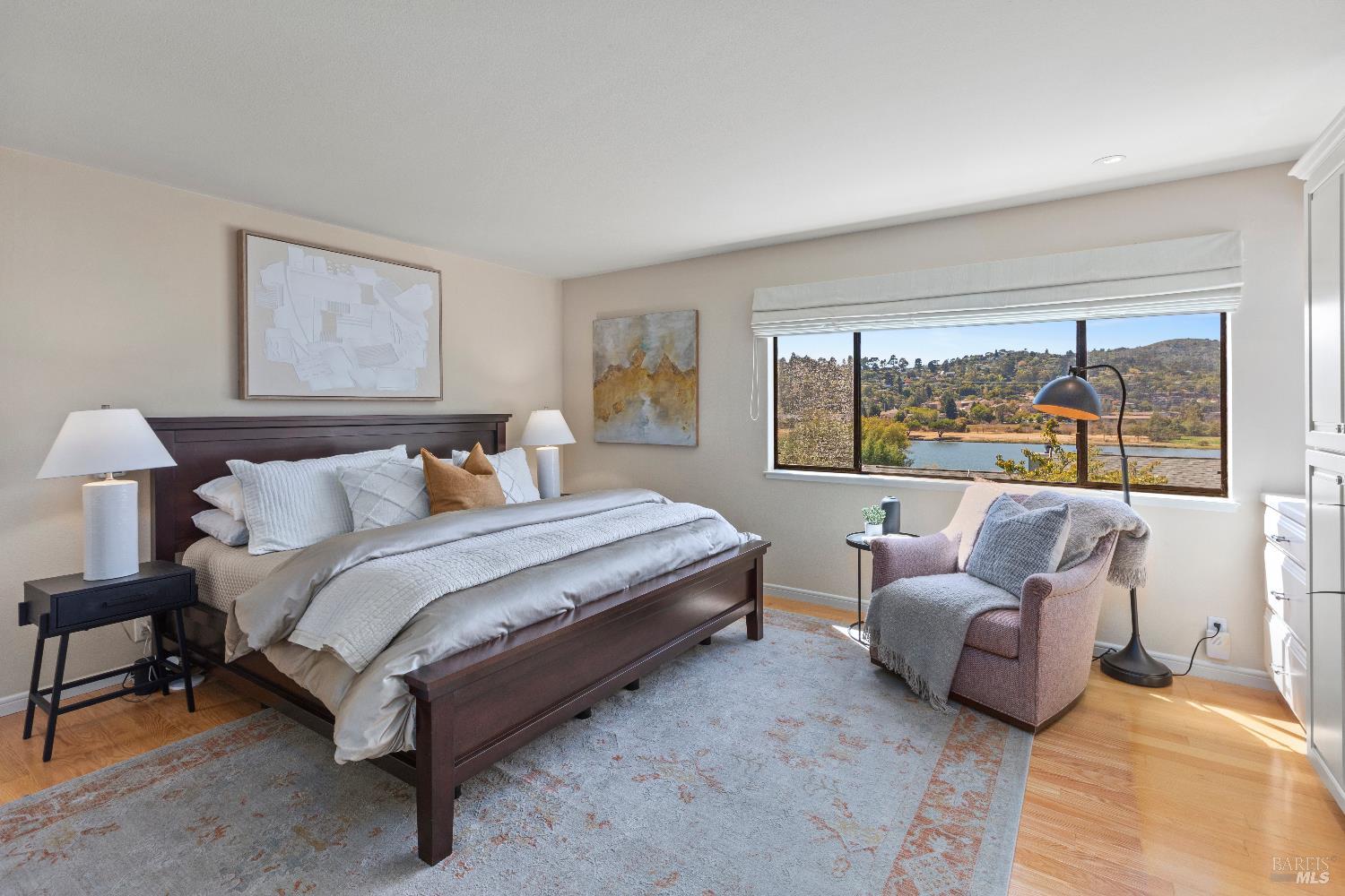 4 Eucalyptus Knoll St