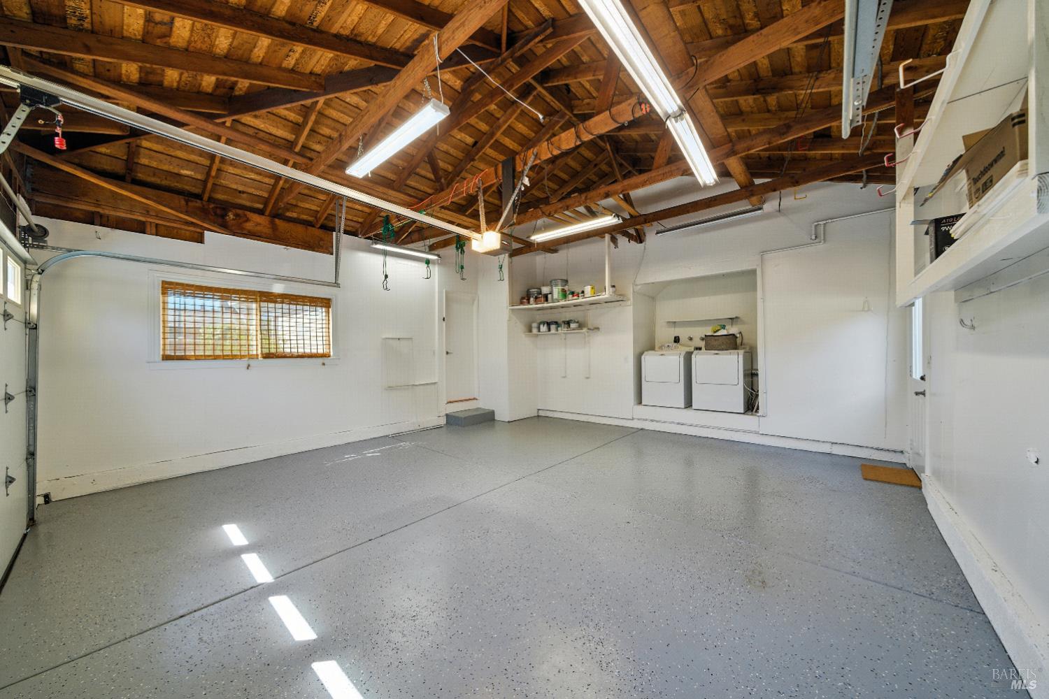 1925 Contra Costa Avenue