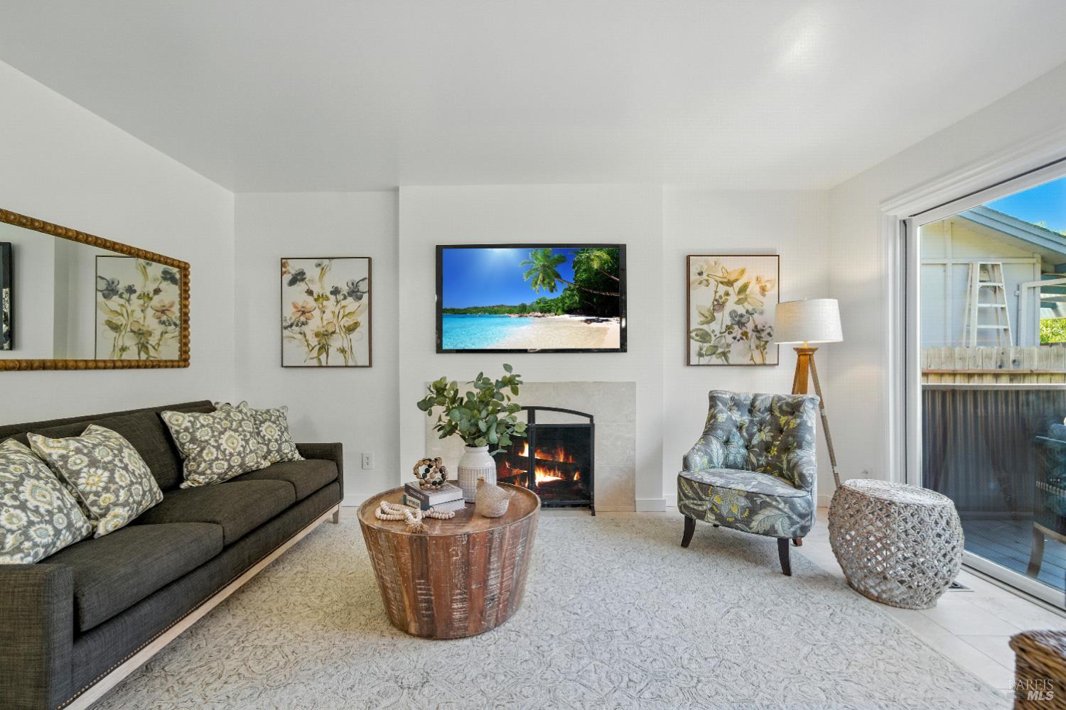 1925 Contra Costa Avenue