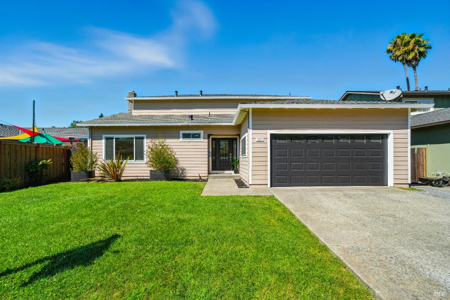 1925 Contra Costa Avenue