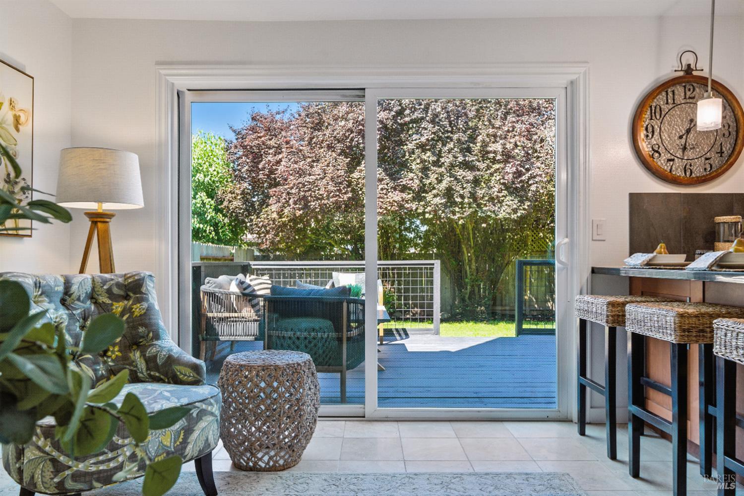 1925 Contra Costa Avenue