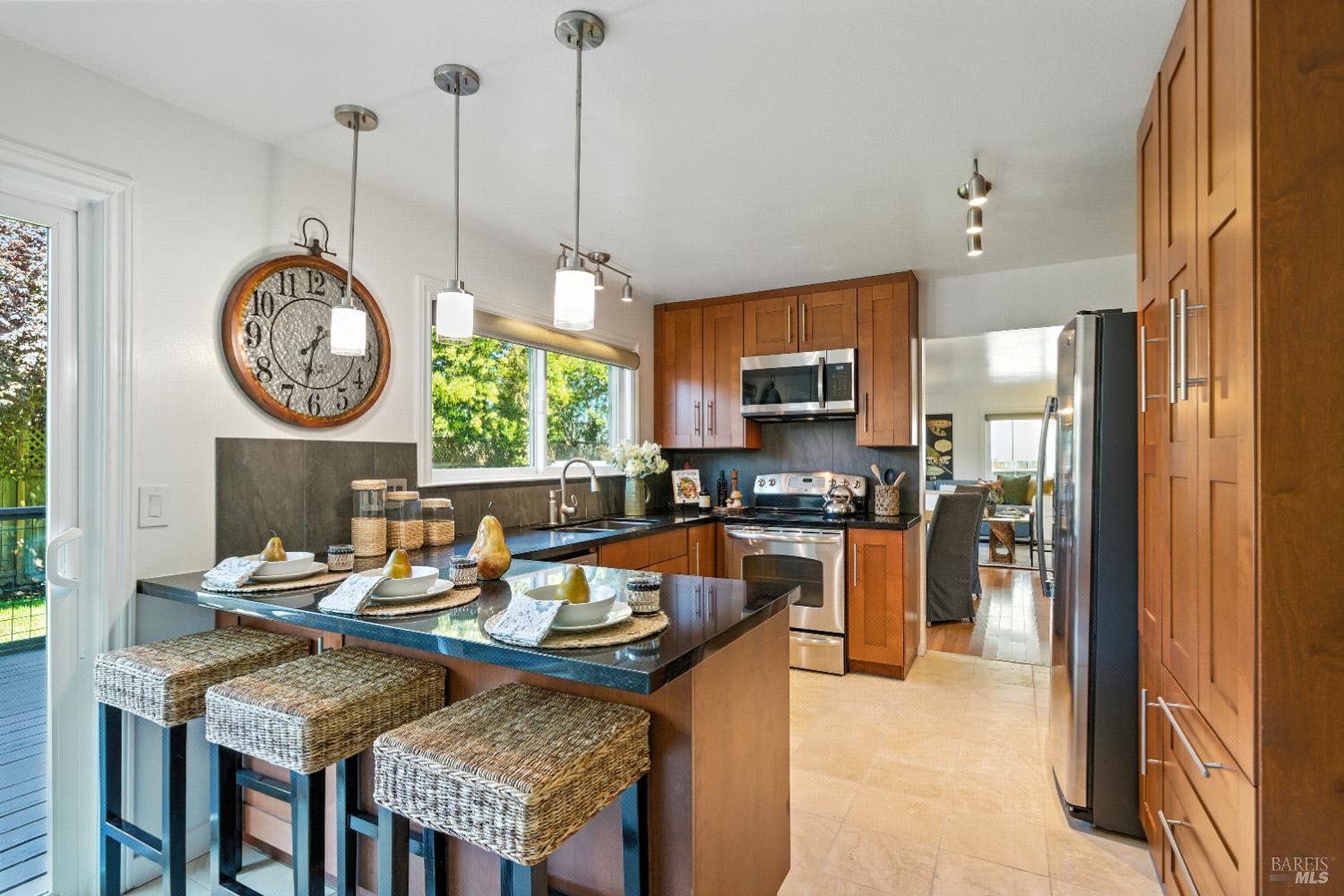 1925 Contra Costa Avenue