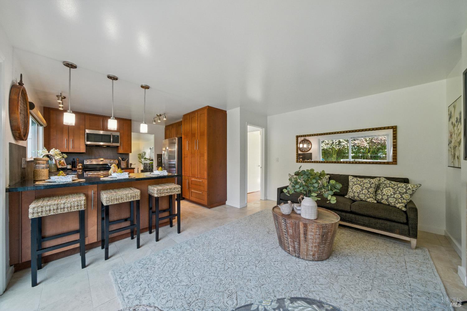 1925 Contra Costa Avenue