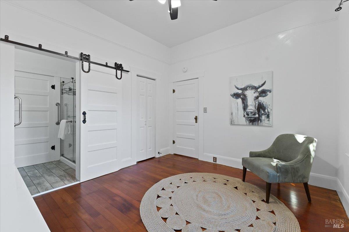 125 Adobe Rd