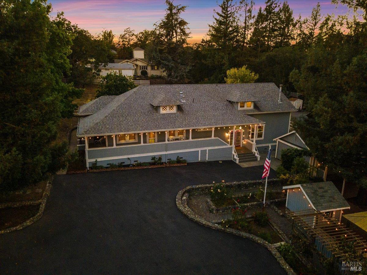 125 Adobe Rd
