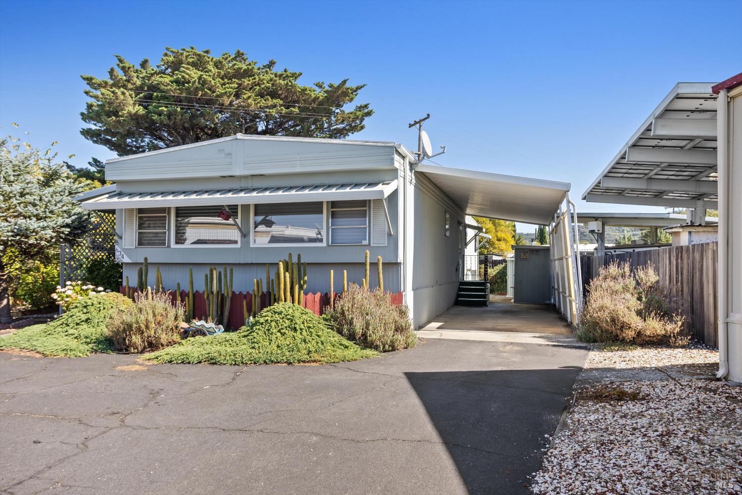 634 Colonial Park Drive