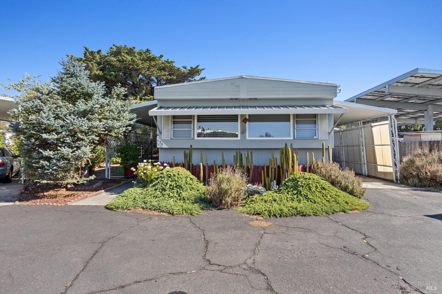 634 Colonial Park Drive