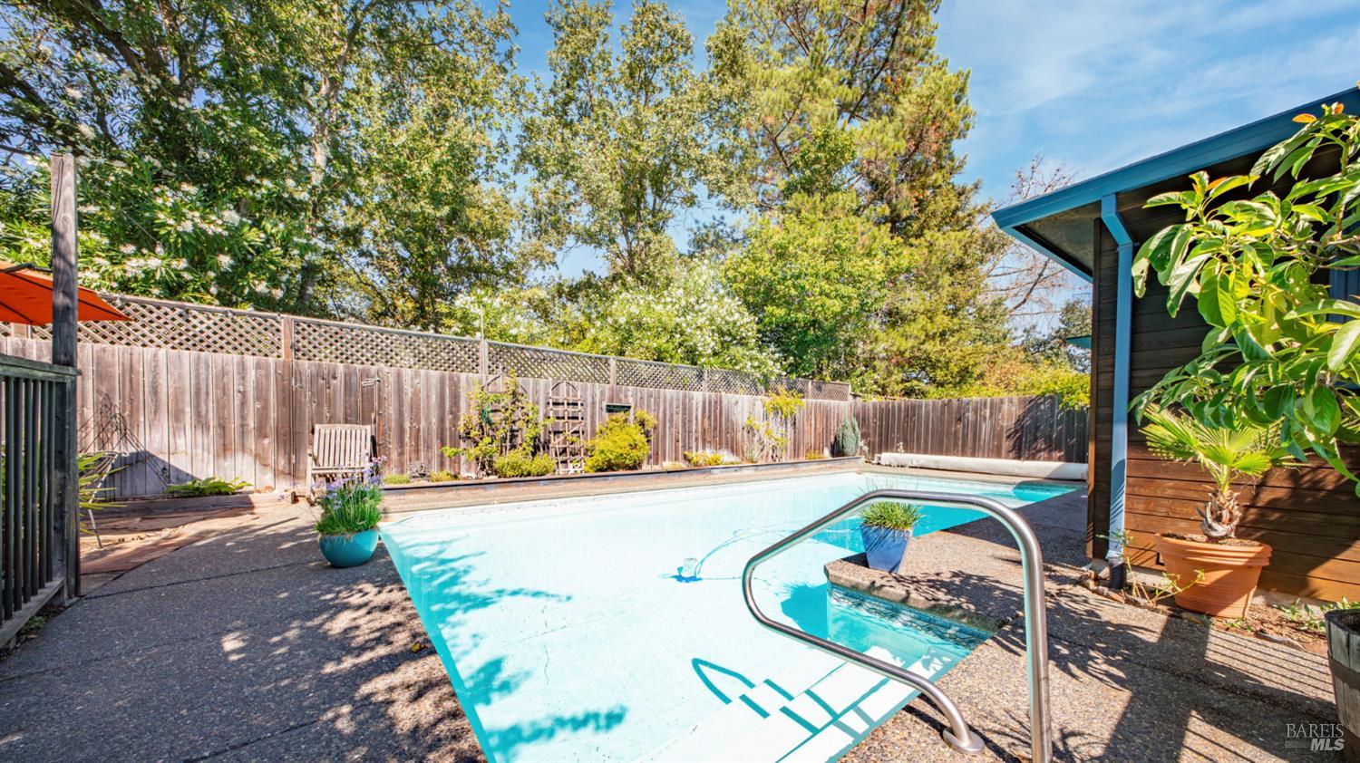 18785 Gillman Dr