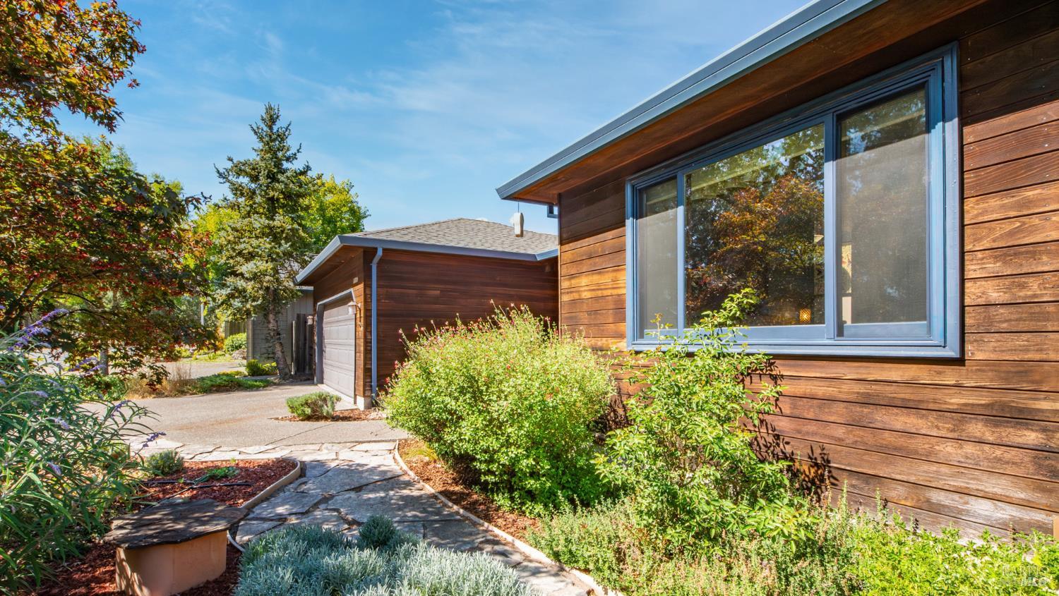 18785 Gillman Dr