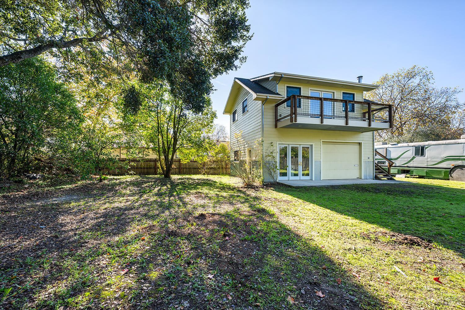 1056 Wild Rose Drive