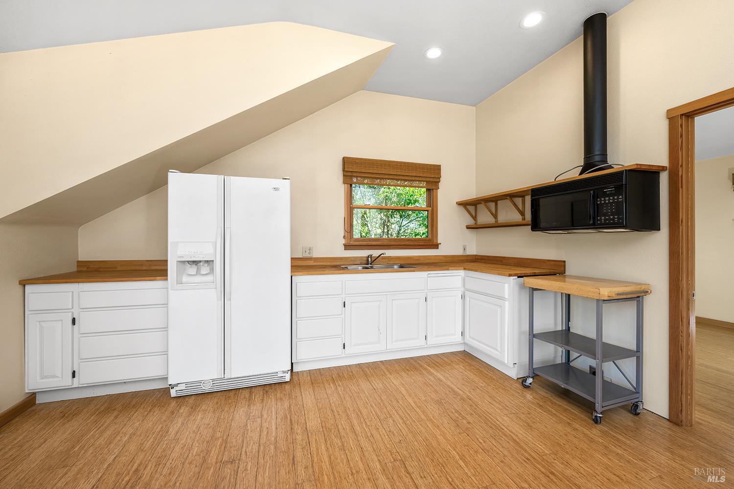 1056 Wild Rose Drive