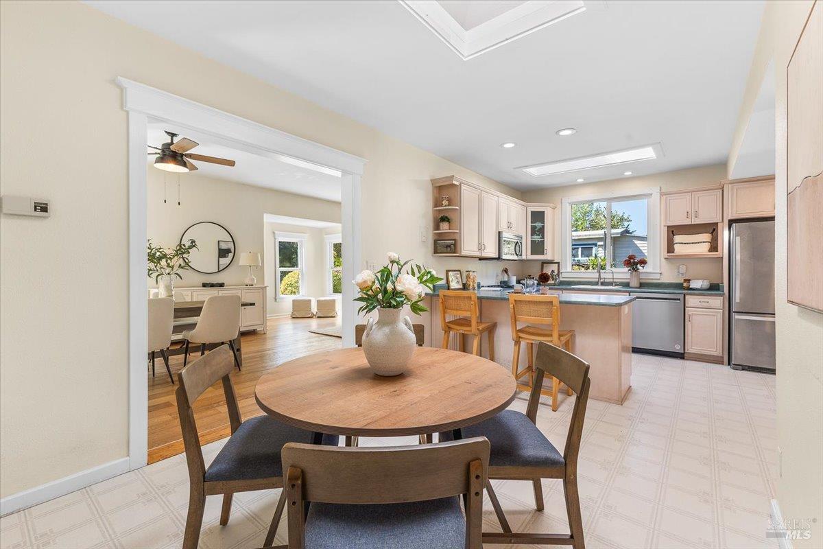 8750 Jeannette Avenue