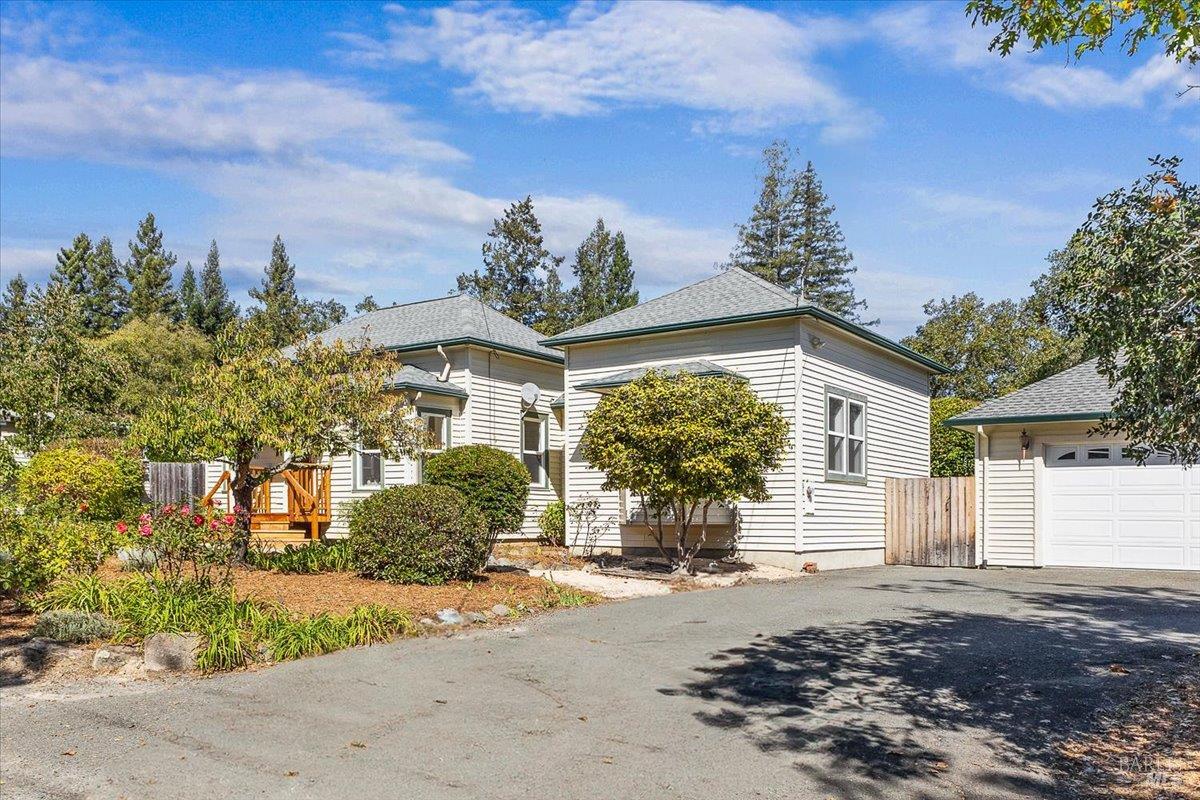 8750 Jeannette Avenue