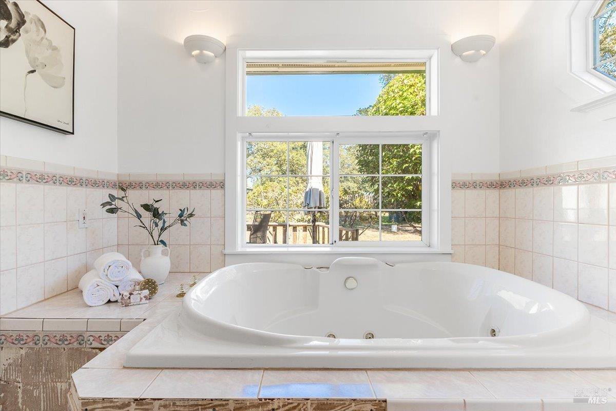 8750 Jeannette Avenue