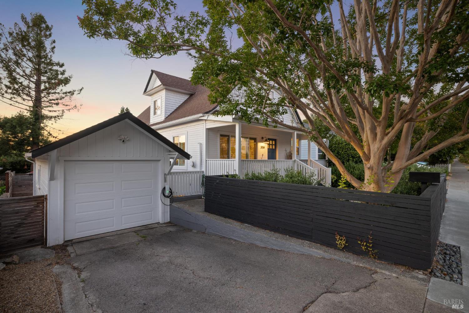 304 West St