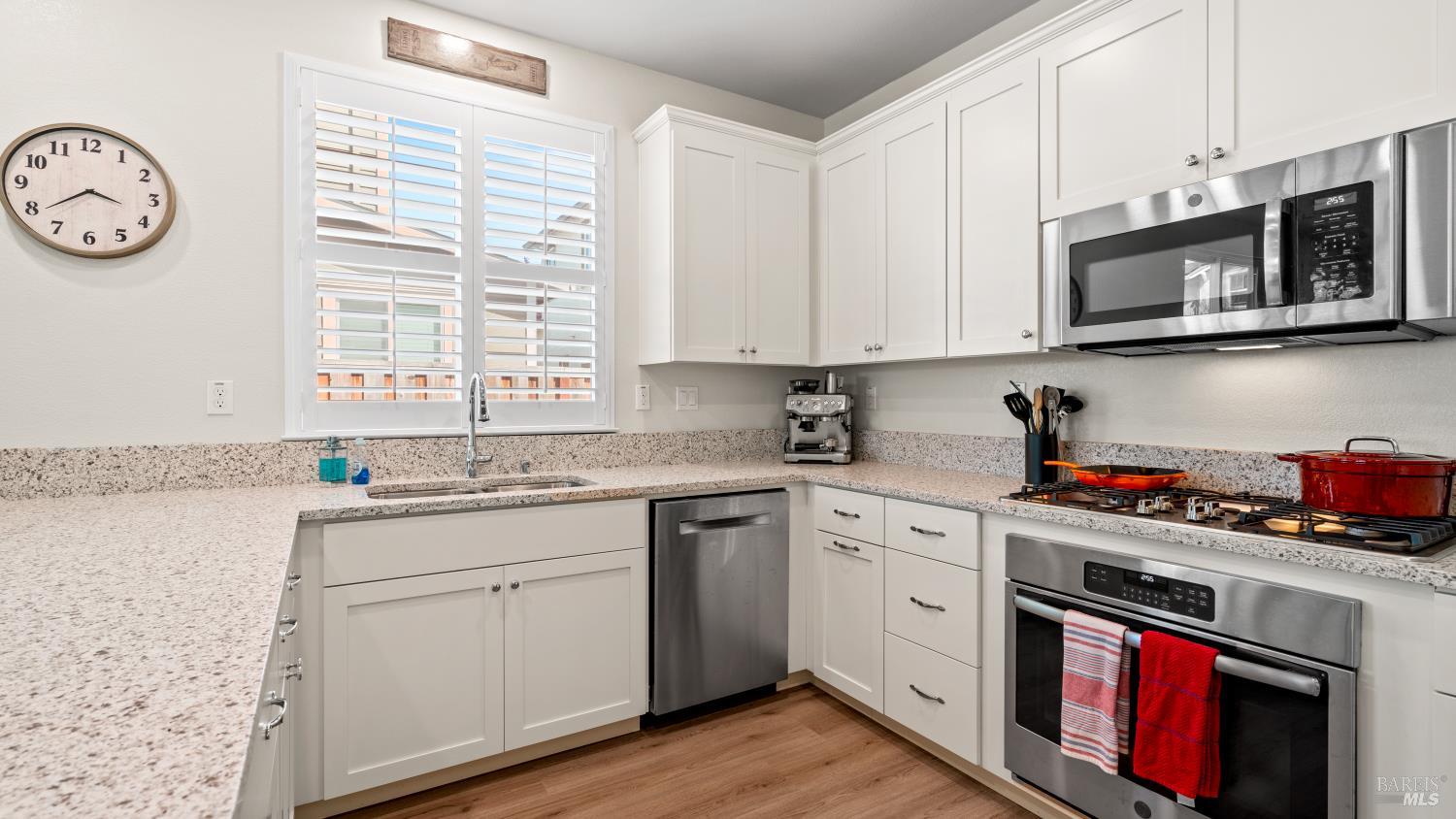 1623 Winterberry Lane