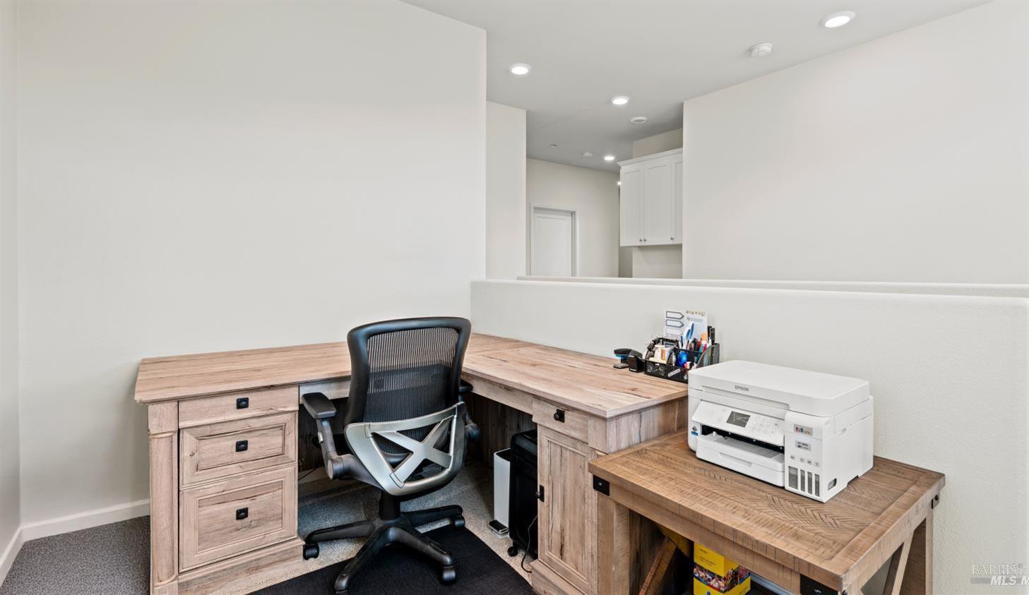 1623 Winterberry Lane