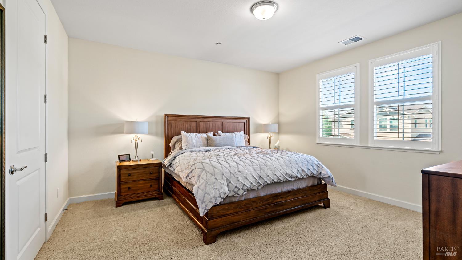 1623 Winterberry Lane