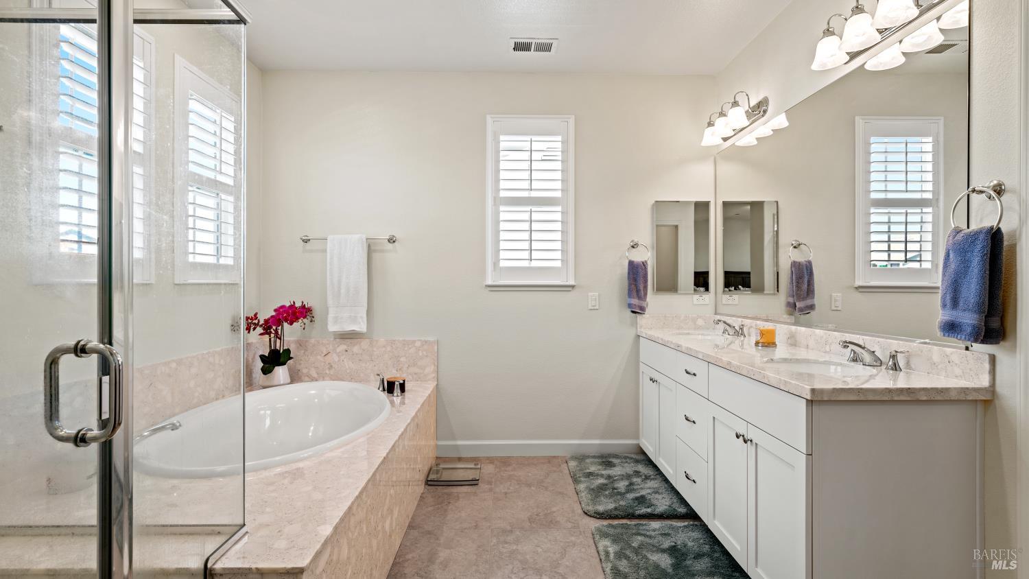 1623 Winterberry Lane