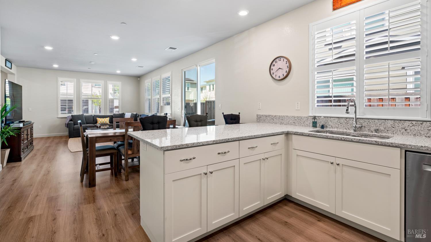 1623 Winterberry Lane