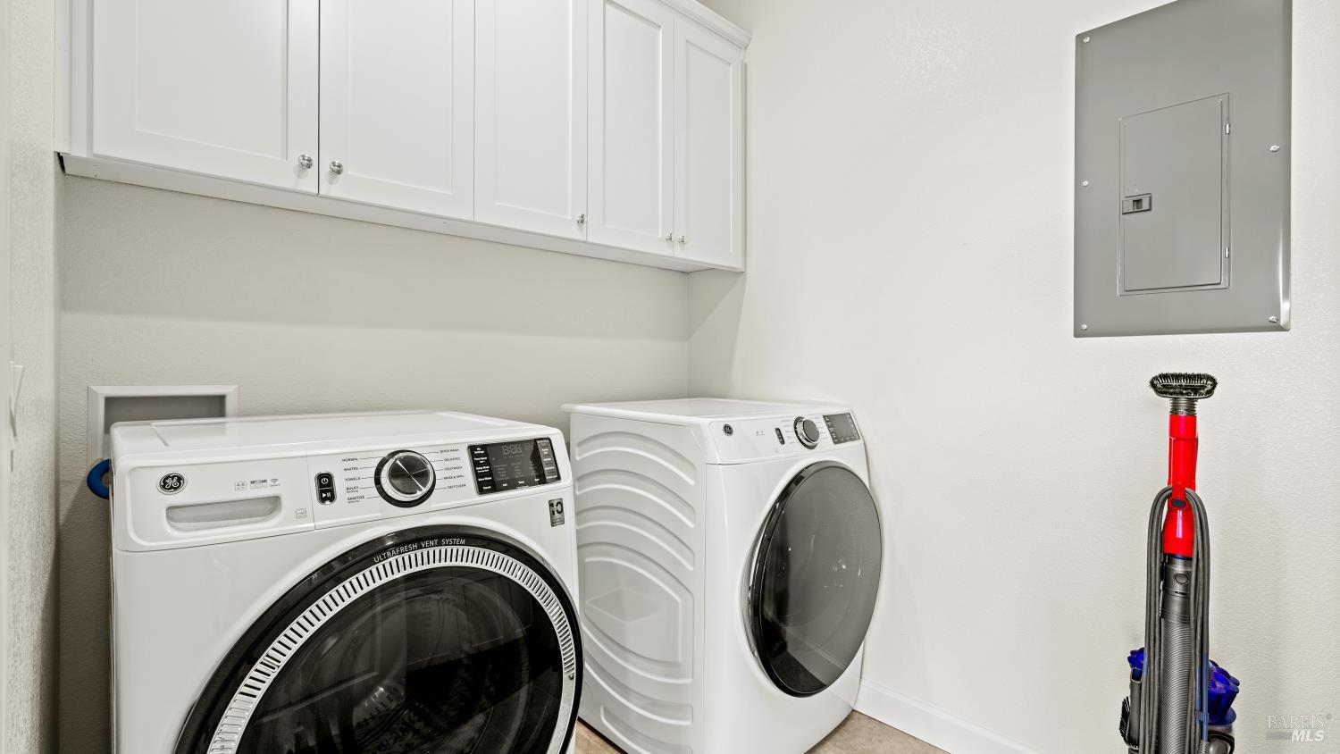 1623 Winterberry Lane