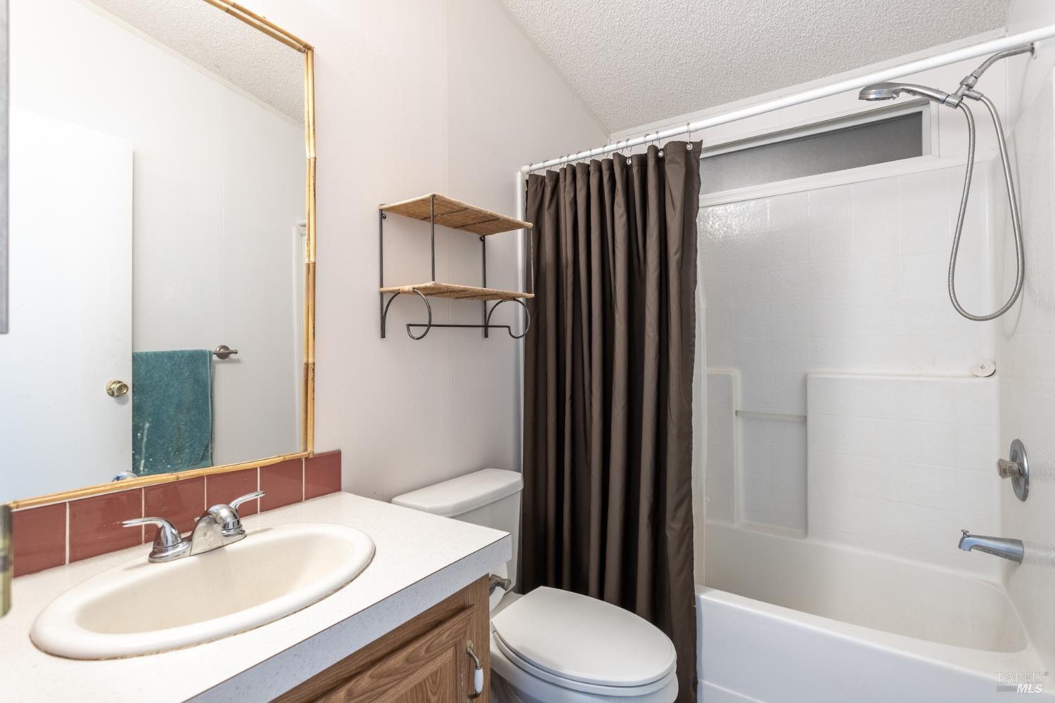 29282 Laurel Tree Ln