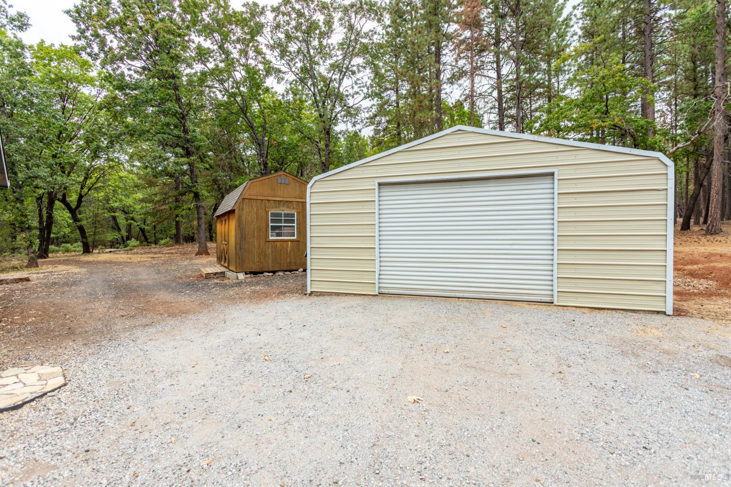 29282 Laurel Tree Ln