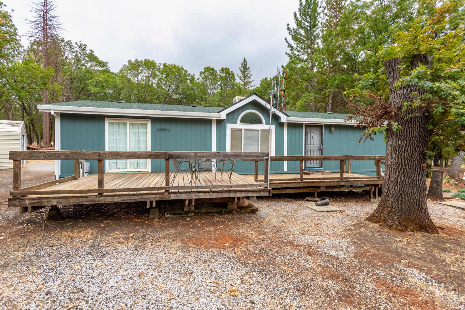 29282 Laurel Tree Ln