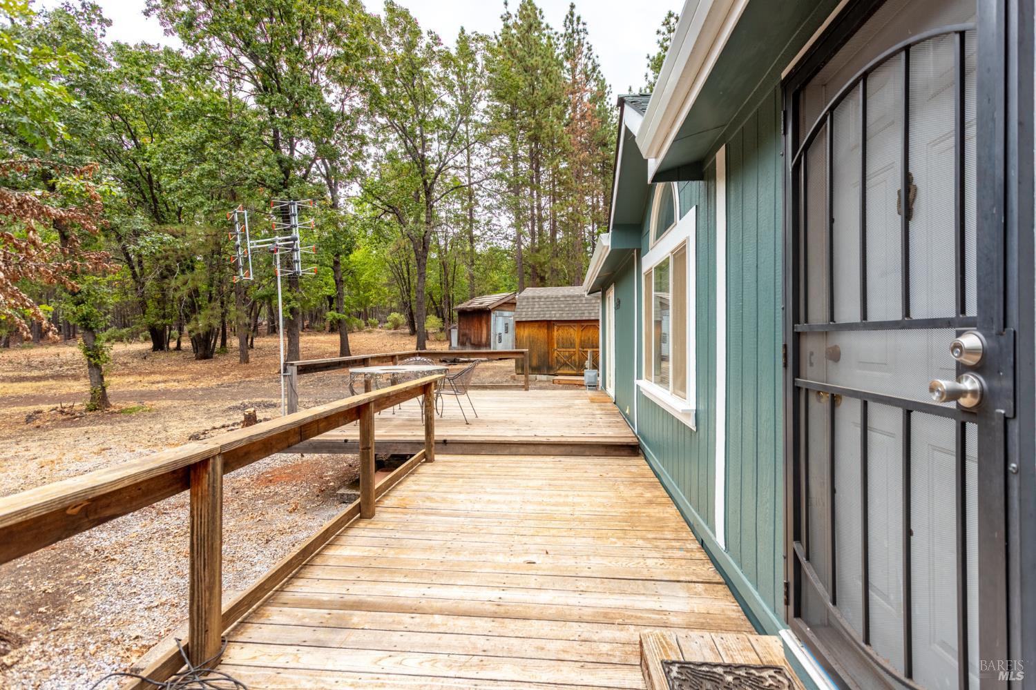 29282 Laurel Tree Ln